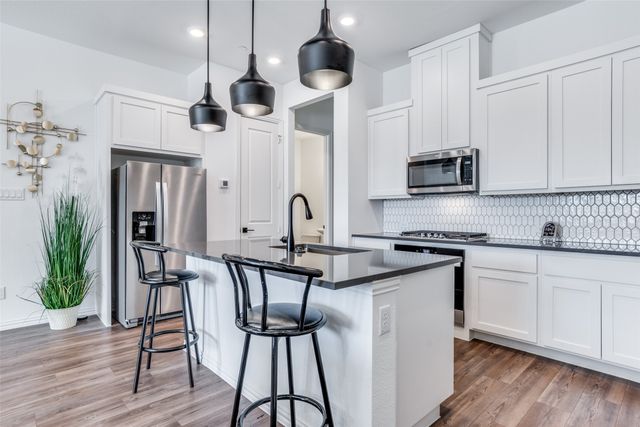 5913 Baritone Court, Sachse, TX 75048