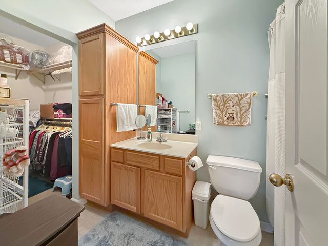 1100 KENNESAW RIDGE RD 404, Columbia, MO 65202