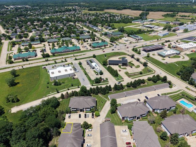 1100 KENNESAW RIDGE RD 404, Columbia, MO 65202