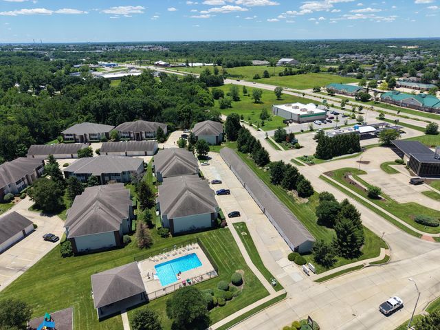 1100 KENNESAW RIDGE RD 404, Columbia, MO 65202