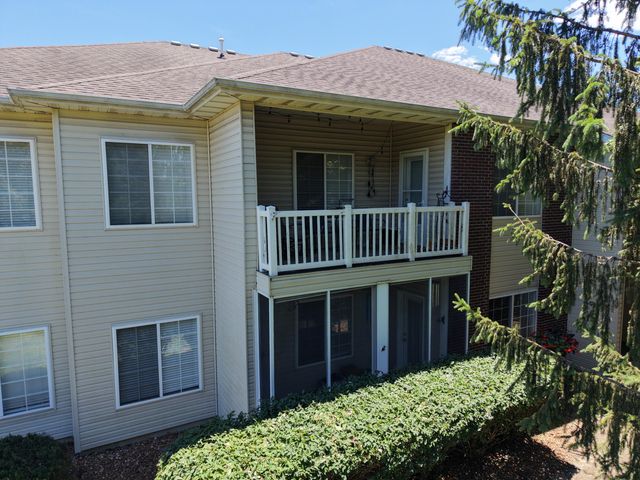 1100 KENNESAW RIDGE RD 404, Columbia, MO 65202