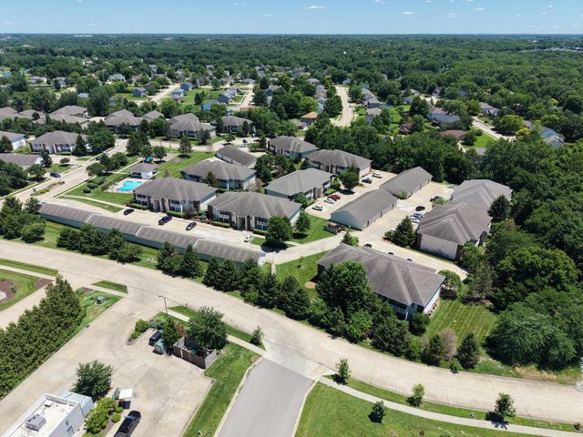 1100 KENNESAW RIDGE RD 404, Columbia, MO 65202