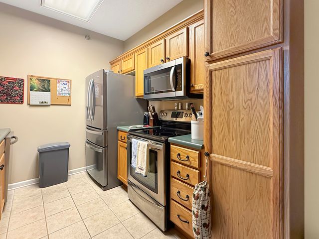 1100 KENNESAW RIDGE RD 404, Columbia, MO 65202