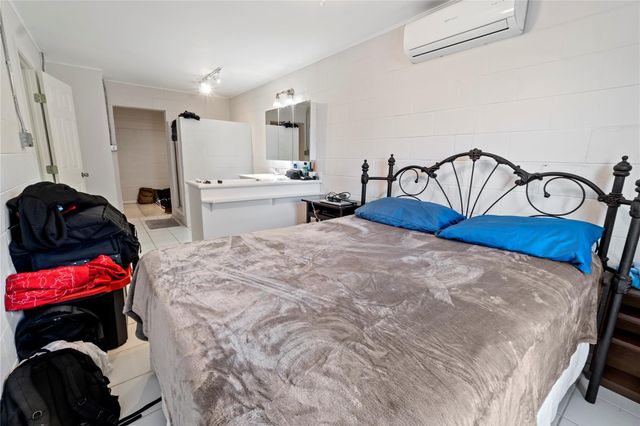 106 Overview DR, Zapata, TX 78076