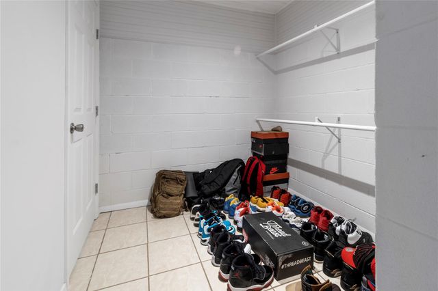 106 Overview DR, Zapata, TX 78076