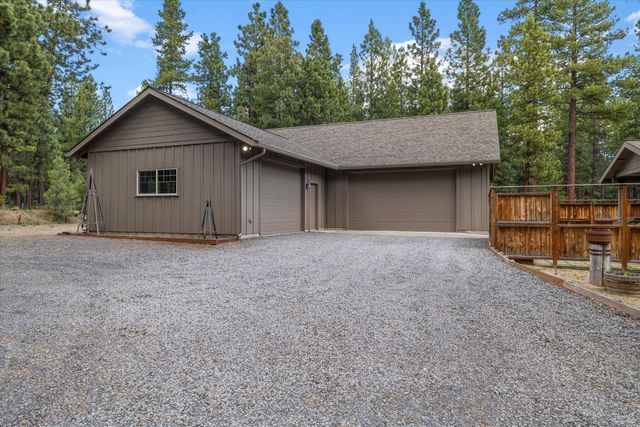 51601 Pine Loop Drive na, La Pine, OR 97739