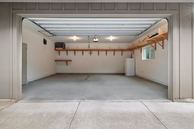 51601 Pine Loop Drive na, La Pine, OR 97739