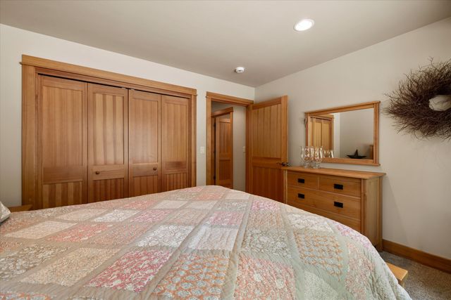 51601 Pine Loop Drive na, La Pine, OR 97739