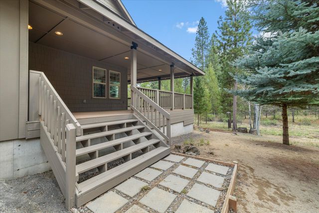 51601 Pine Loop Drive na, La Pine, OR 97739