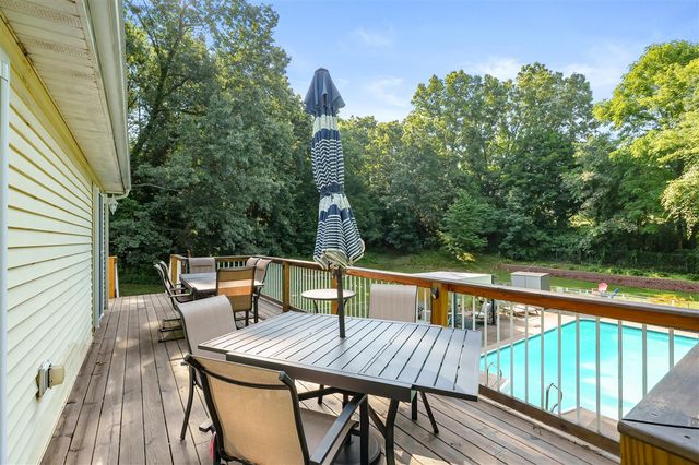 1070 N 3rd Street, Kalamazoo, MI 49009