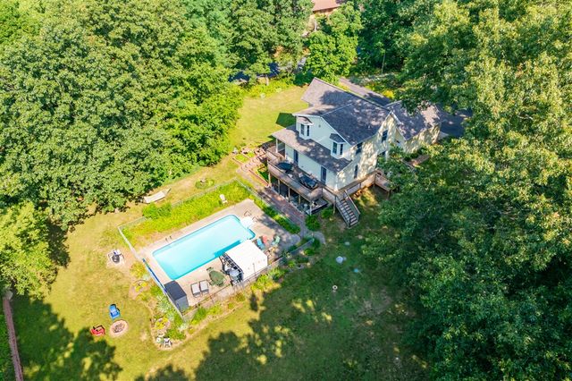 1070 N 3rd Street, Kalamazoo, MI 49009