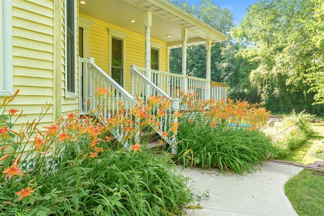 1070 N 3rd Street, Kalamazoo, MI 49009