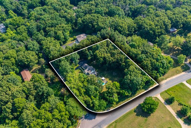 1070 N 3rd Street, Kalamazoo, MI 49009