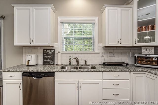 75 Charter Street, Cameron, NC 28326