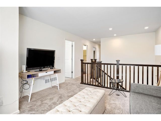 6211 N Malaya St, Aurora, CO 80019