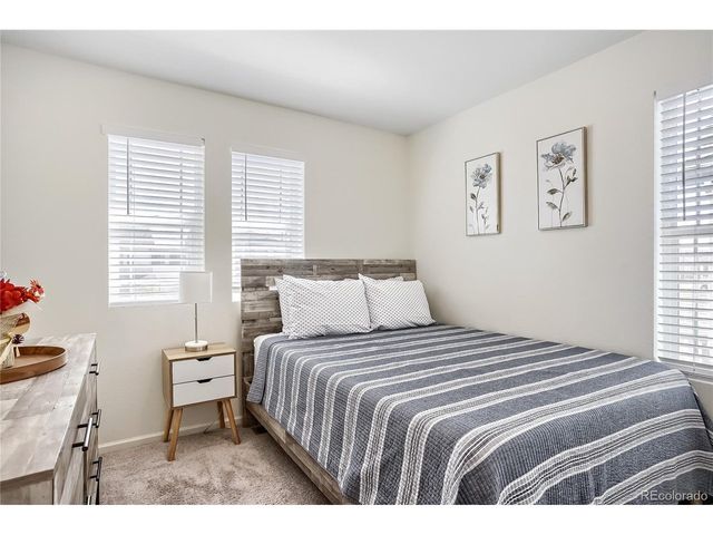 6211 N Malaya St, Aurora, CO 80019