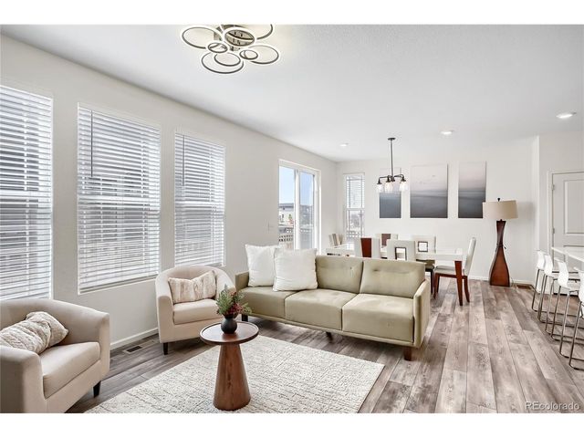 6211 N Malaya St, Aurora, CO 80019