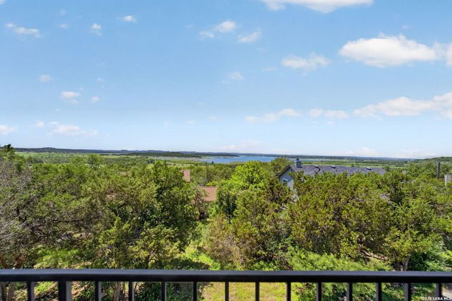 1729 SORREL CREEK DR, Canyon Lake, TX 78133