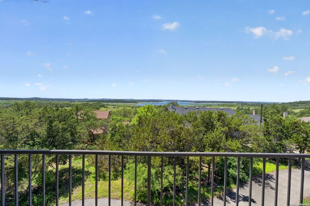 1729 SORREL CREEK DR, Canyon Lake, TX 78133