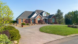 562 Providence Drive, Jefferson City, TN 37760