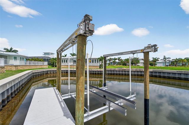 5713 TYBEE ISLAND DRIVE, Apollo Beach, FL 33572