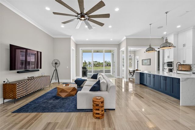 5713 TYBEE ISLAND DRIVE, Apollo Beach, FL 33572