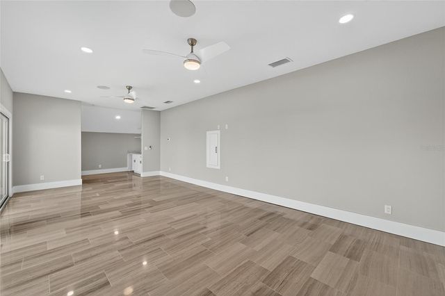 5713 TYBEE ISLAND DRIVE, Apollo Beach, FL 33572