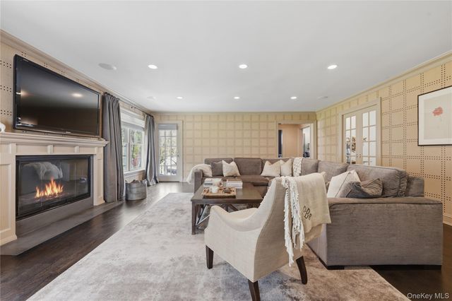 11 Thornewood Road, Armonk, NY 10504