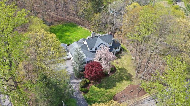 11 Thornewood Road, Armonk, NY 10504