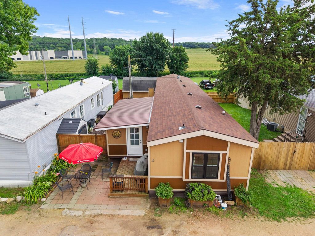 12325 Johnson Memorial Drive 4, Shakopee, MN 55379 — photo 4