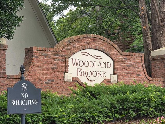 1689 Clay Brooke Lane SE, Smyrna, GA 30082