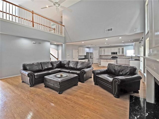 1689 Clay Brooke Lane SE, Smyrna, GA 30082