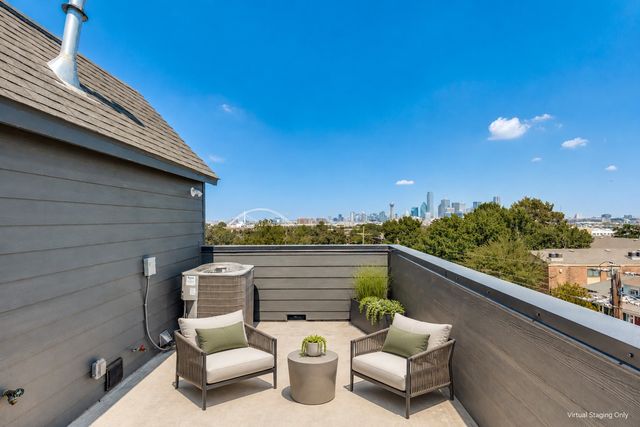 701 N Lancaster Avenue 105, Dallas, TX 75203