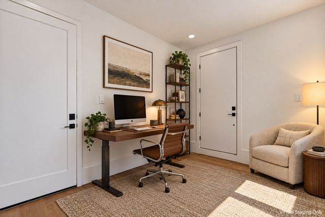 701 N Lancaster Avenue 105, Dallas, TX 75203