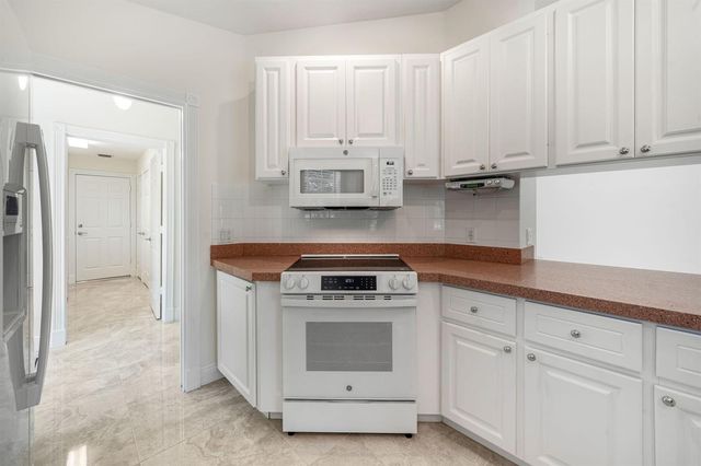 3214 Verdmont Lane, Wellington, FL 33414