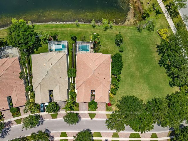 3214 Verdmont Lane, Wellington, FL 33414