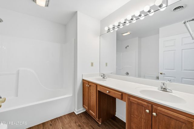 632 Applegate Lane, Knoxville, TN 37934