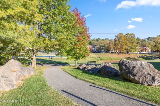 632 Applegate Lane, Knoxville, TN 37934