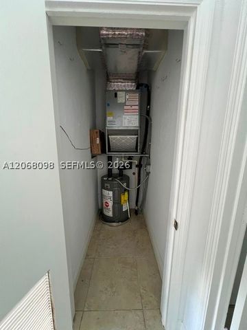 2121 SW 14th Ter 5, Miami, FL 33145