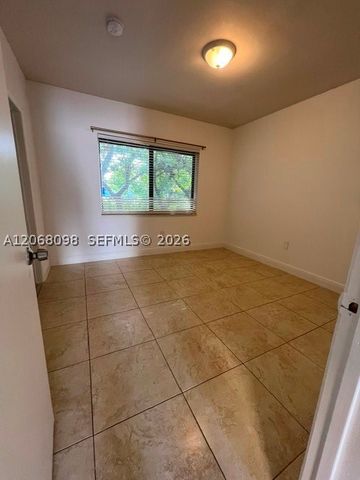 2121 SW 14th Ter 5, Miami, FL 33145