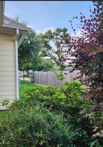 745 W 42nd Street, Houston, TX 77018