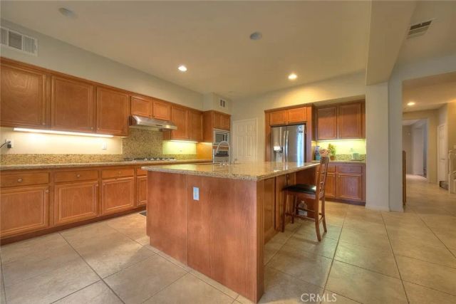 7070 Cottage Grove, Eastvale, CA 92880