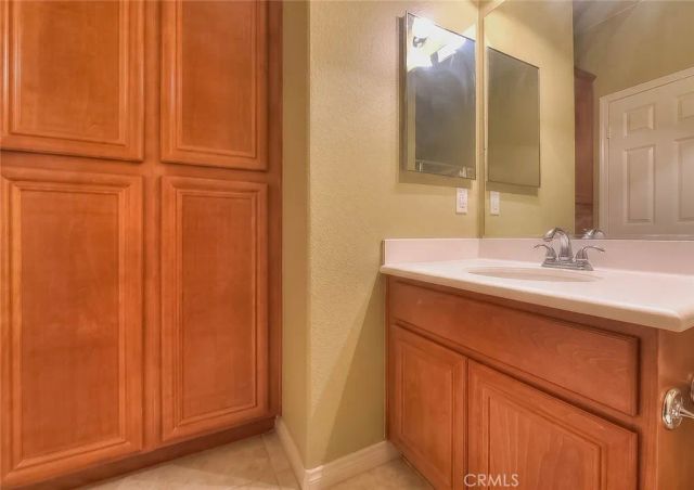 7070 Cottage Grove, Eastvale, CA 92880