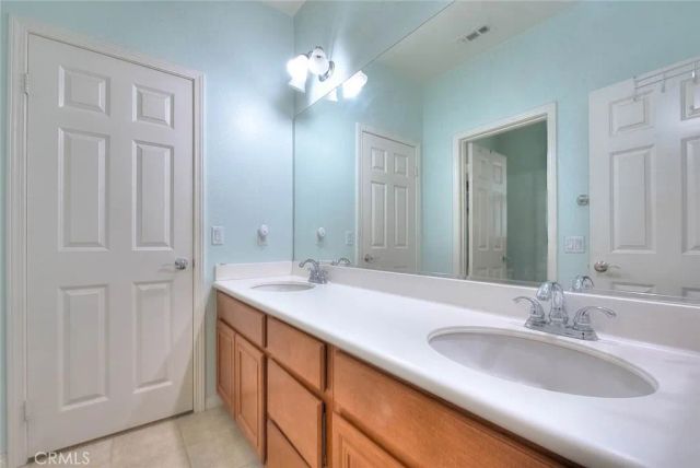 7070 Cottage Grove, Eastvale, CA 92880