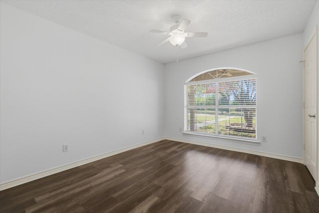 2146 VZ County Road 2205, Canton, TX 75103