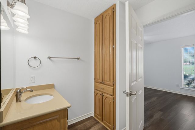 2146 VZ County Road 2205, Canton, TX 75103