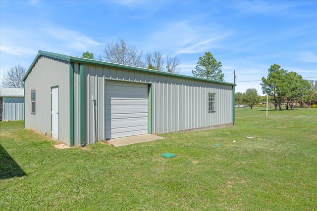 2146 VZ County Road 2205, Canton, TX 75103