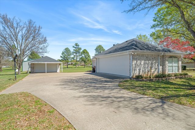 2146 VZ County Road 2205, Canton, TX 75103