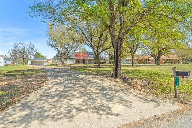 2146 VZ County Road 2205, Canton, TX 75103