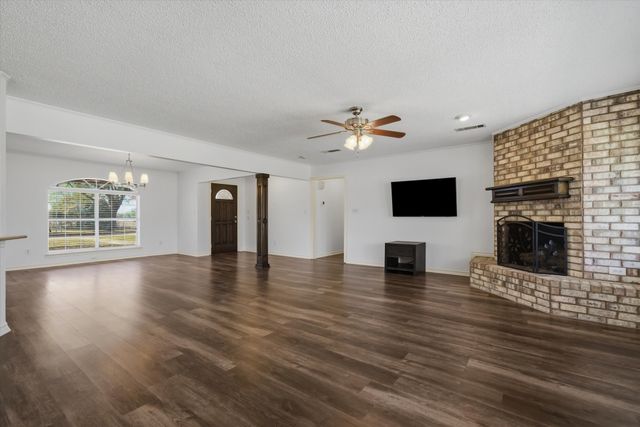 2146 VZ County Road 2205, Canton, TX 75103